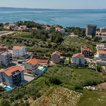 Apartments Karlo Podstrana Exterior photo