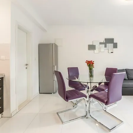 Apartments Karlo Podstrana Exterior photo