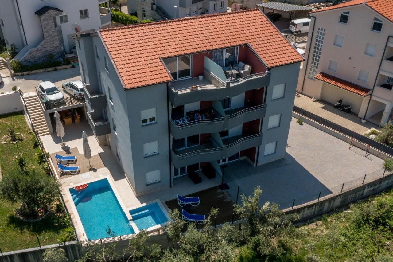 Apartment Karlo Podstrana