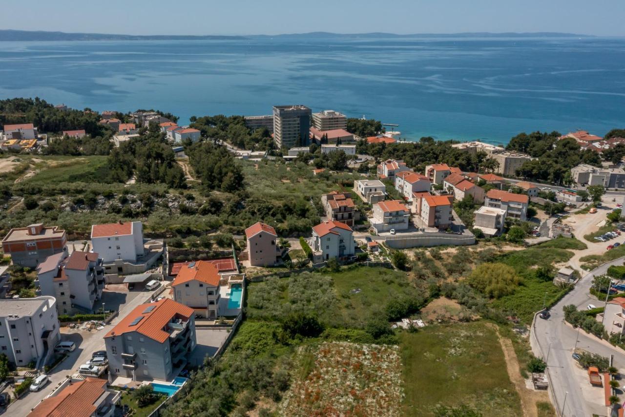 Karlo Podstrana