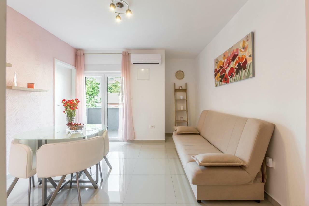 Apartment Karlo Podstrana