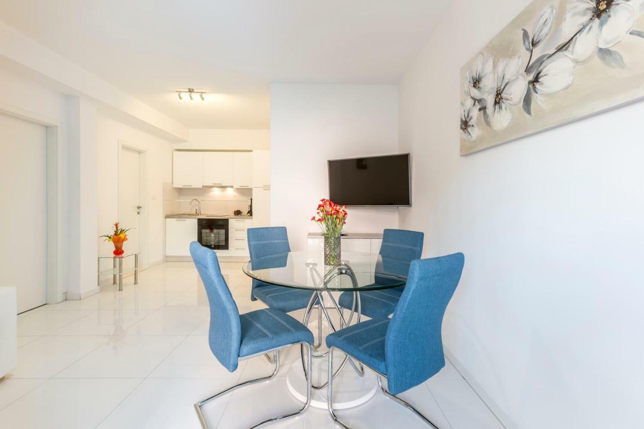 Apartment Karlo *