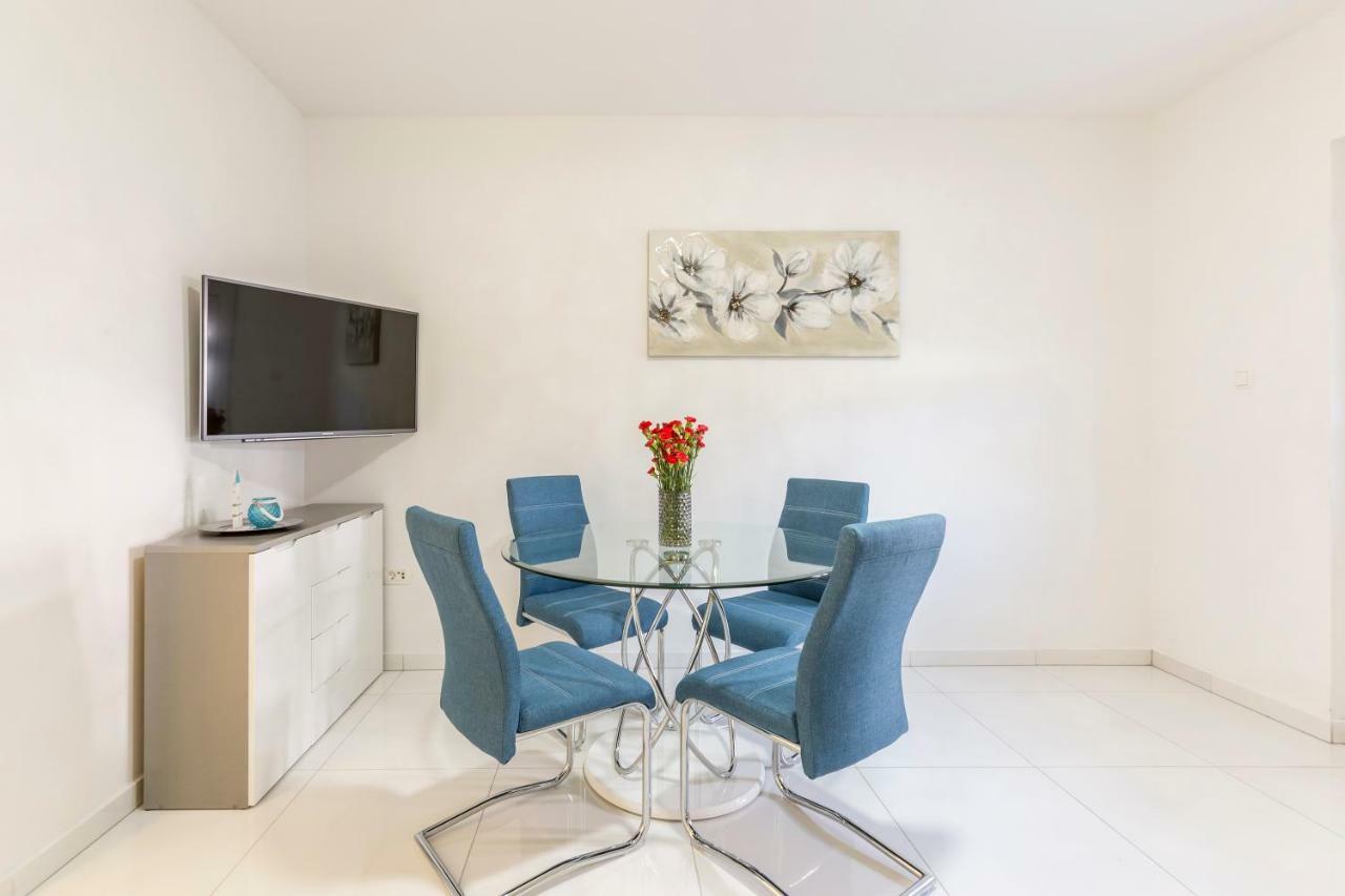 Apartment Karlo *