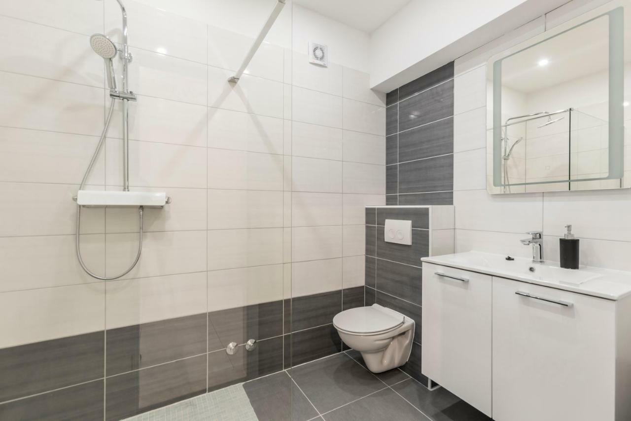 Karlo Apartment Podstrana
